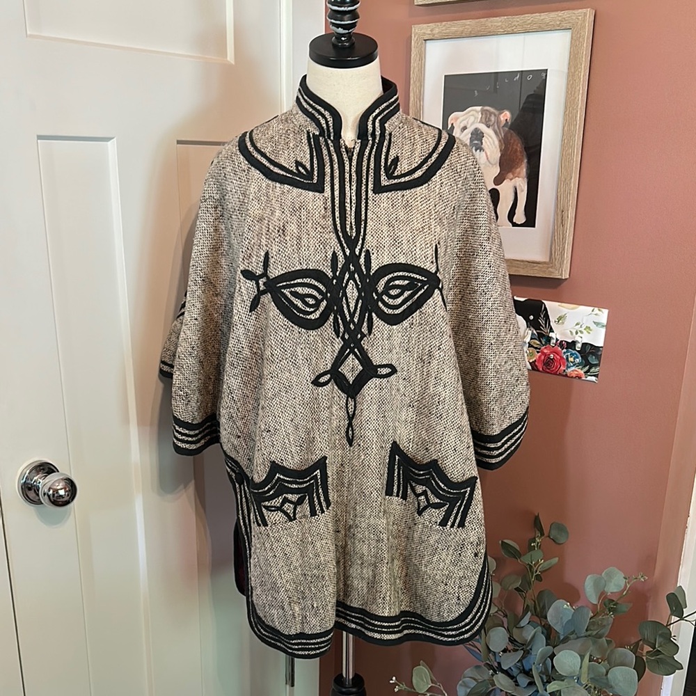 Vintage wool woven embroidered lined zipper button collar M cape coat poncho